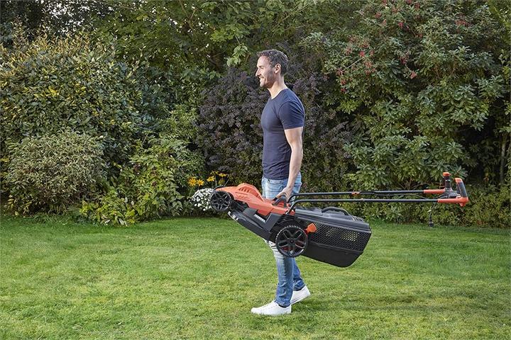 Actual product image Black & Decker Blac Lawn Mower BEMW471BHQS 1600W 38cm Cutting Width, 45L Grass Collector (Electrical connection)