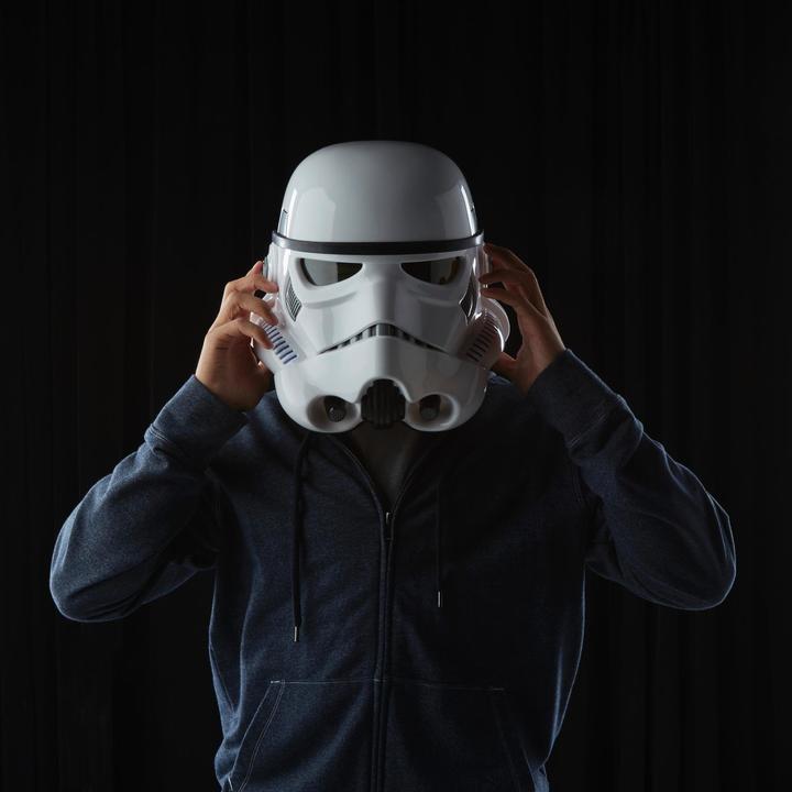Actual product image Hasbro Star Wars Black Series Helmet