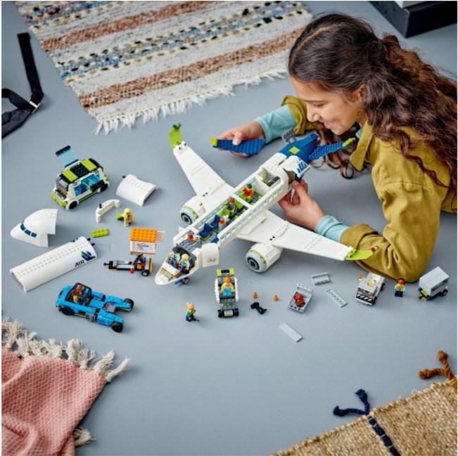 Actual product image LEGO 60367 Passenger aircraft (60367, LEGO City)