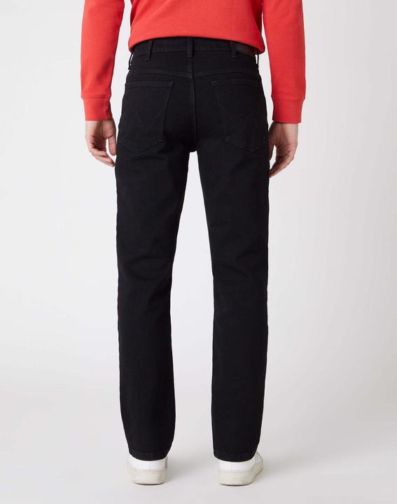 Actual product image Wrangler Authentic Straight (W32/L34)