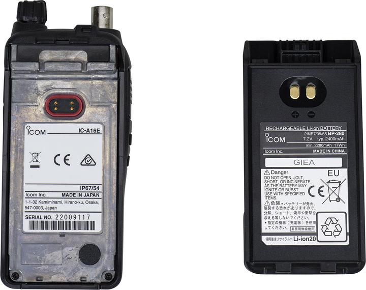 PNI ICom IC-A16EBT Portable FM radio with Bluetooth, for aviation 118.000-136.992 MHz, 2400 mAh, I