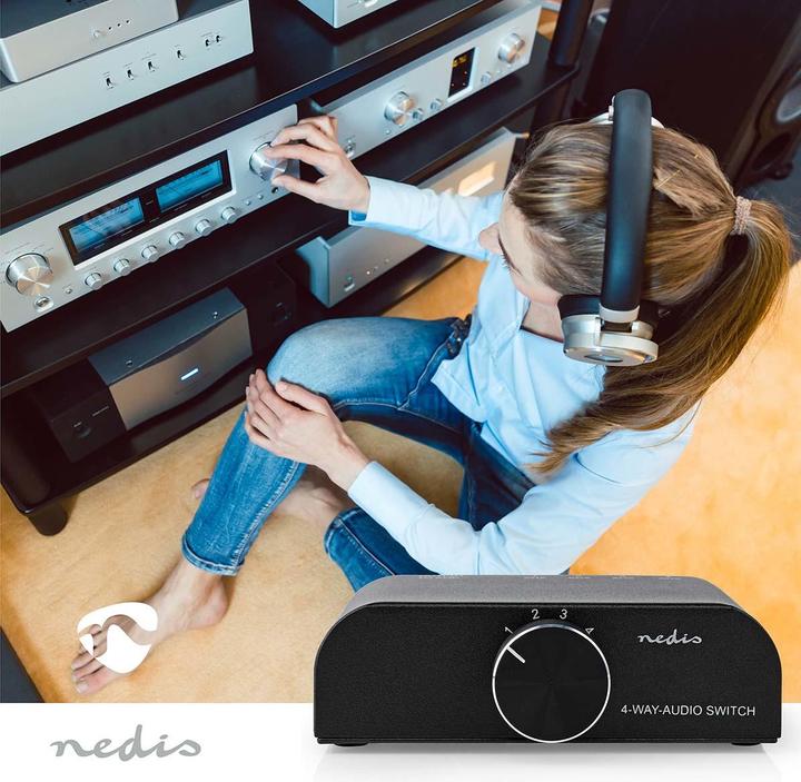 Produktbild Nedis Analog Audio-Schalter | 4-Port port(s) | Anschlüsse – Eingang: 1x 3,5 mm Audio-Eingang / 3x (2 (Analog -> Digital)
