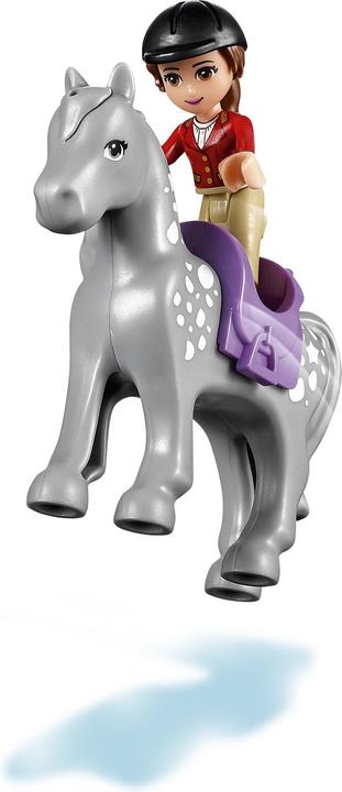 Actual product image LEGO Friends horse trailer and vet (41125, LEGO Friends)