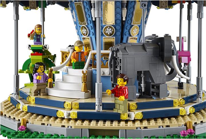 Actual product image LEGO Carousel (10257, LEGO Creator Expert, LEGO Rare Sets)