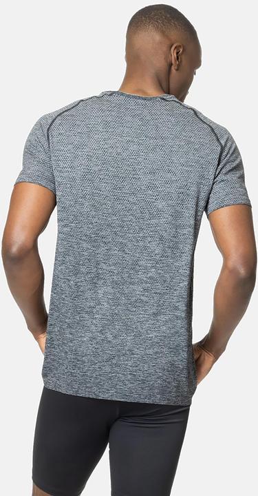 Actual product image Odlo Essentials (XL)