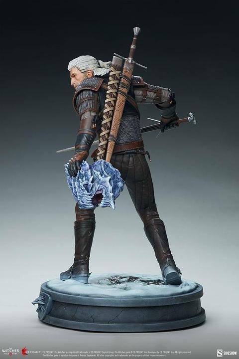 Actual product image Sideshow The Witcher 3: Wild Hunt statuette Geralt 42 cm