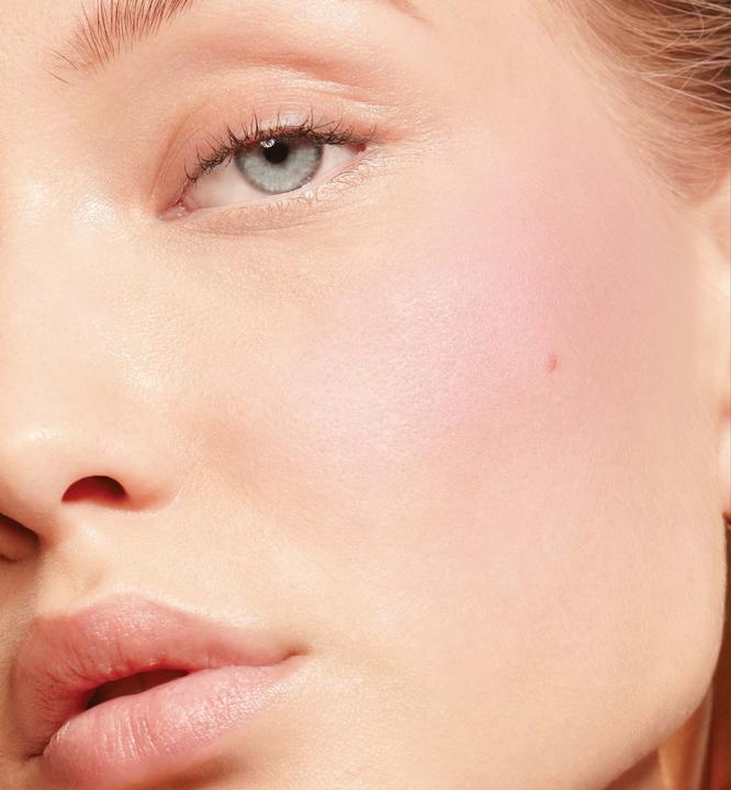 Actual product image Dior Backstage (001 pink)