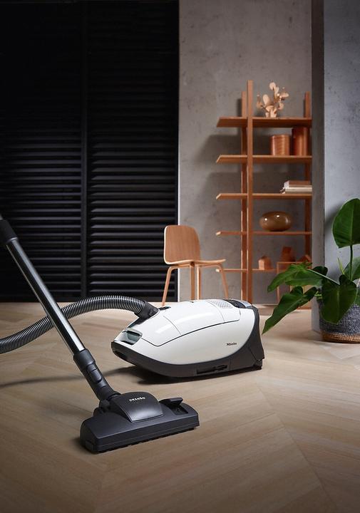 Produktbild Miele Complete C3 Silence Ecoline
