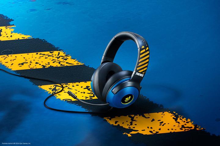 Actual product image Razer Headset Kraken V3 X - Fortnite (Cable)