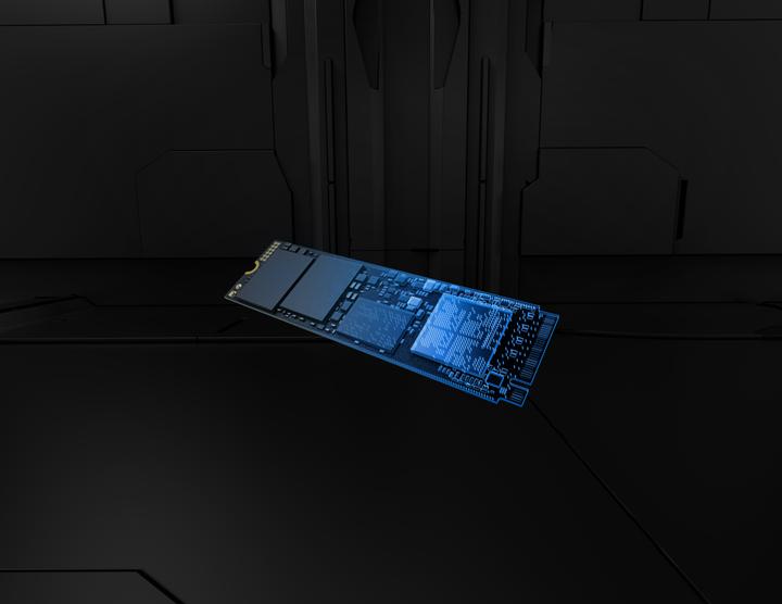 Actual product image Kingston FURY Renegade G5 (2048 GB, M.2 2280)