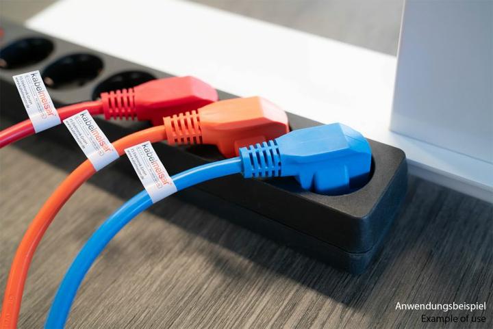 Produktbild Kabelmeister Netzkabel Schutzkontakt-Stecker Typ E+F (90° gew.) an Kaltgeräte-Buchse C13, orange, 1 (10 m)