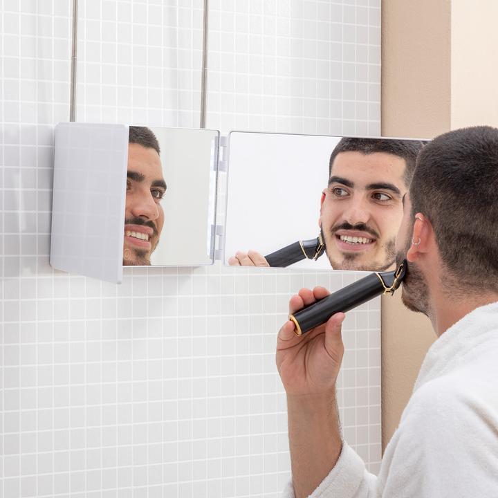Image du produit InnovaGoods Miroir de salle de bain avec LED (32 x 6 x 24 cm)