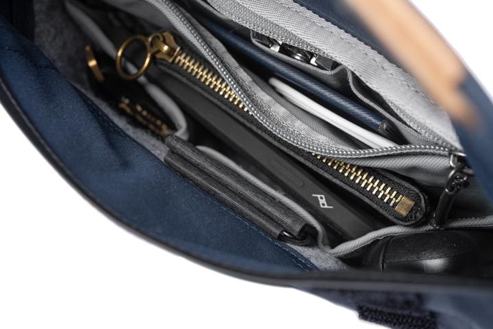 Immagine prodotto Peak Design Borsa da campo v2 (Borsa a tracolla per fotocamera, Marsupio per fotocamera, 3 l)