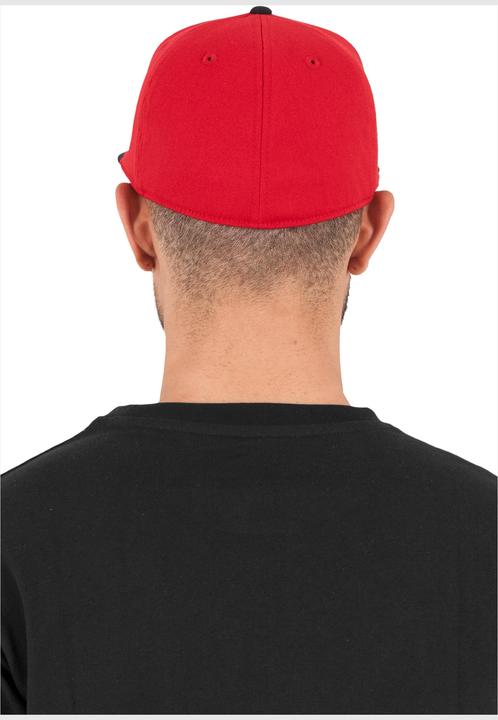 Actual product image Flexfit Premium 210 Fitted 2-Tone (L, XL)