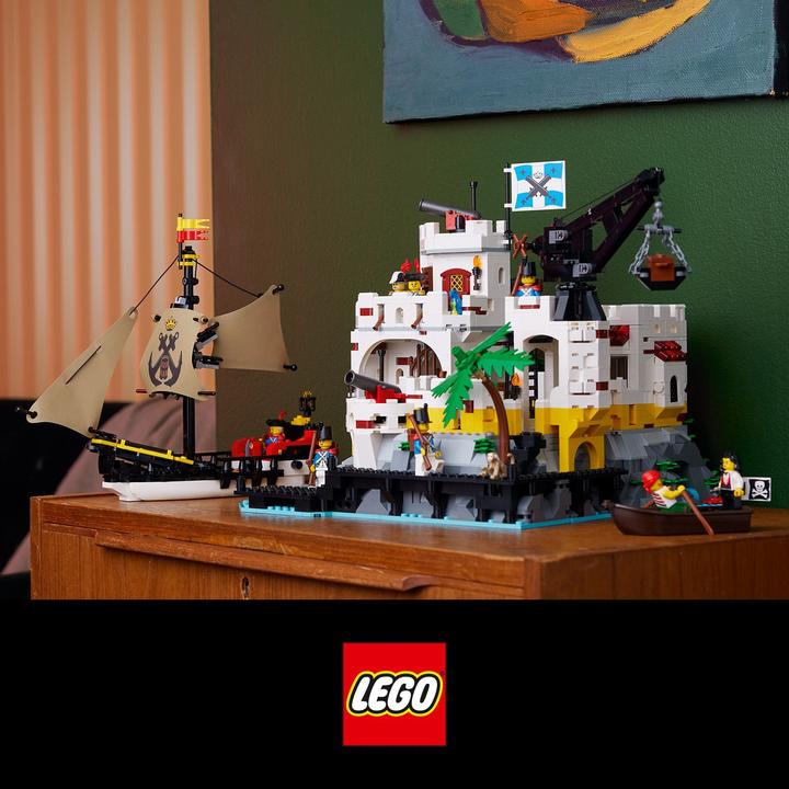 Actual product image LEGO Eldorado Fortress 10320 (10320, LEGO Icons, LEGO Rare Sets)