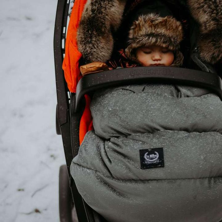 Actual product image La Millou footmuff-aspen-black-velvet-combi