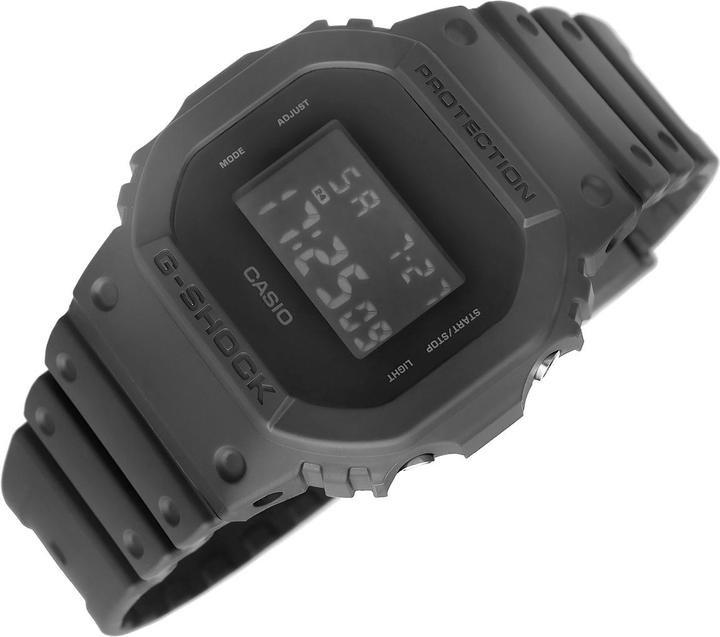 Immagine prodotto Casio GA-700RGB-1AER (Cronografo, Orologio digitale, 53 mm)