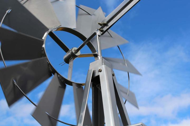 Produktbild Wiltec XPOtool Windrad mit 245cm Höhe Windmühle Windspiel Gartendeko Rankhilfe Rankturm