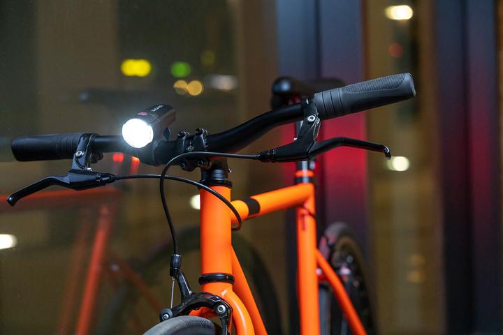 Immagine prodotto Sigma Sport Aura 30 (30 lm, 30 lm)