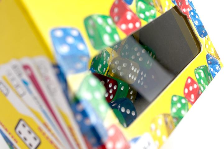Actual product image Tactic Dicetto (German)
