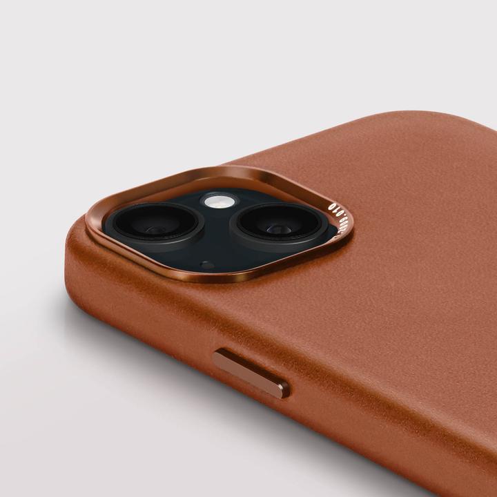 Actual product image Decoded Leather Backcover for iPhone 15 Plus Tan (Apple iPhone 15 Plus)