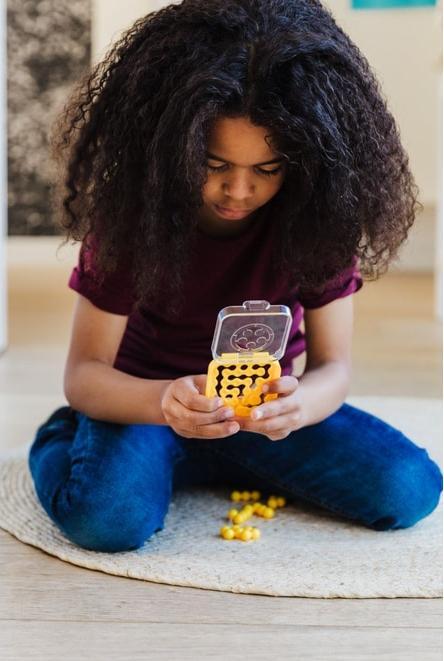 Actual product image Smart Games IQ Mini (German, French, Italian, English)