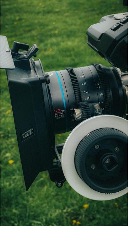 Actual product image Sirui Jupiter 35mm T2 Full-frame Marco Cine Lens(EF mount) (Canon EF, full size)