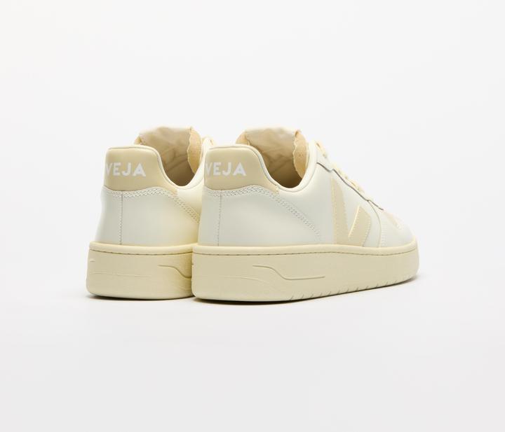 Image du produit Veja V-10 Leather Pure Calcaire (41)