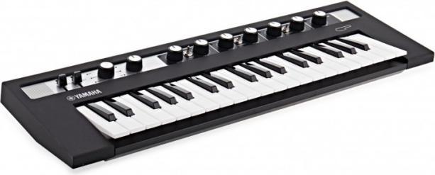 Actual product image Yamaha Reface CP synthesiser