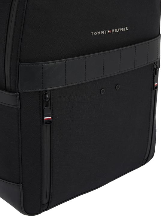 Produktbild Tommy Hilfiger Rucksack / Daypack TH Elevated 1985 Backpack SP23 (13% Recyceltes Polystyrol, 54% Polyamid, 17% Polyurethan, 16% Polyester, 16% Polystyrol, 13% Polyester)