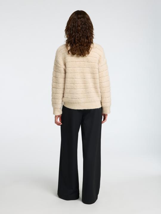 Produktbild Selected Femme Flauschiger Pullover mit hohem Kragen (M)