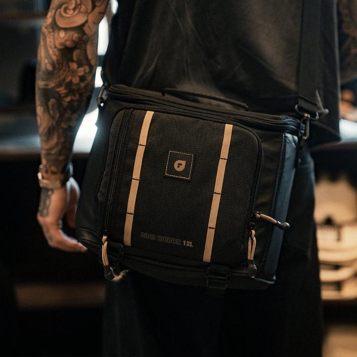 Immagine prodotto PolarPro Kamera-Tasche RoadRunner 12 l Schwarz (Borsa a tracolla per fotocamera, 12 l)