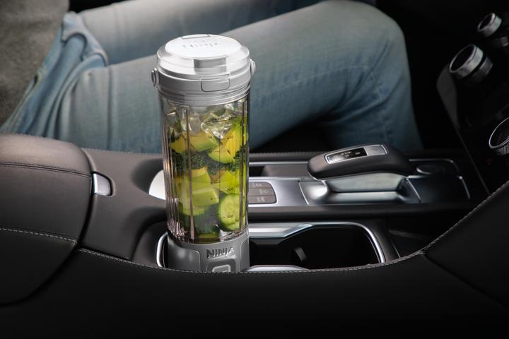 Immagine prodotto Ninja BC151EUWH) Frullatore senza fili Blast (Spina UE, 14.40 W)