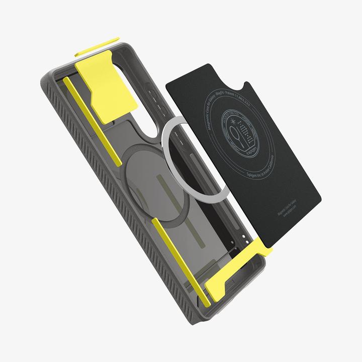 Actual product image Spigen Rugged Armor Mag MagSafe Case for Samsung Galaxy S25 - Gray (Samsung Galaxy S25 Ultra)