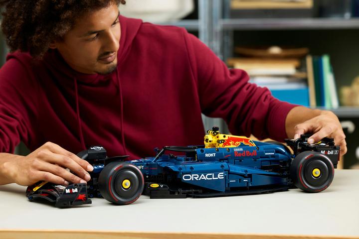 Produktbild LEGO Oracle Red Bull Racing RB20 F1 Rennauto (42206, LEGO Technic)
