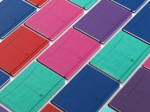 Actual product image Oxford Notebook "Signature", B5 (B5, Checked, Hardcover)
