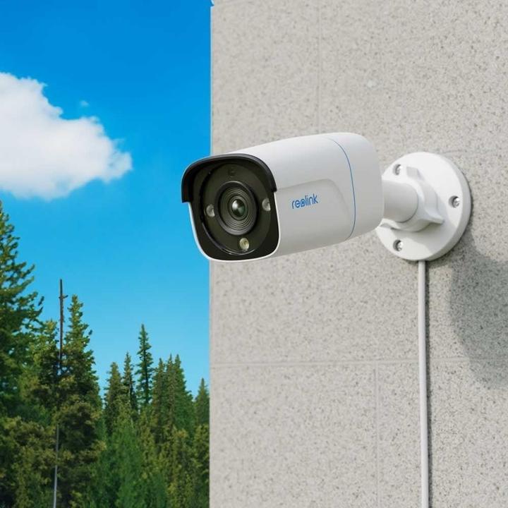 Actual product image Reolink RLK8-1200B4-A (4512 x 2512 Pixels)