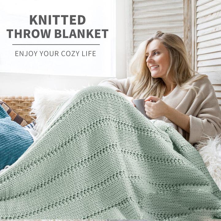 Produktbild Alopini Kuscheldecke Strickdecke 152x203, weiche warme grob gestrickte Decke gestrickte Wohndecke für Bett