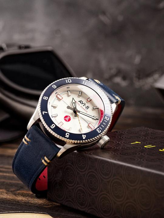 Actual product image AVI-8 AV-4103-03 Tuskegee Airmen Limited Edition Men's Watch 40mm 5ATM (Pilot watch, 40 mm)