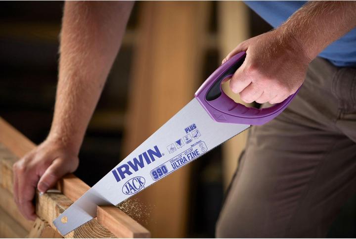 Image du produit MGA Irwin Plus 945 Scie à main junior 335 mm, denture fine 12T / 13P, trempée, coupe rapide, poignée 2K