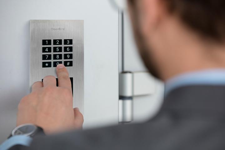 Produktbild Doorbird A1121 Unterputz (Schlüsselkarte)
