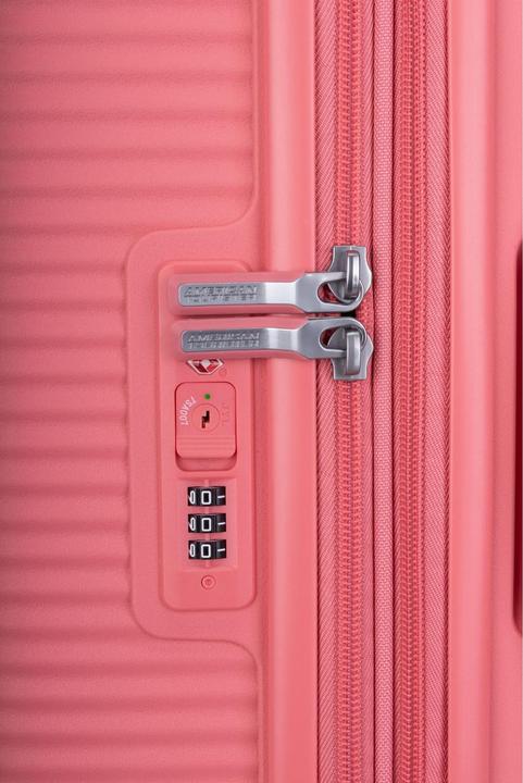 Actual product image American Tourister Soundbox (97 l, L (90 - 115l))