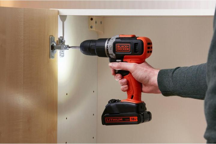 Produktbild Black & Decker Akku-Schlagbohrschrauber (Akkubetrieb)