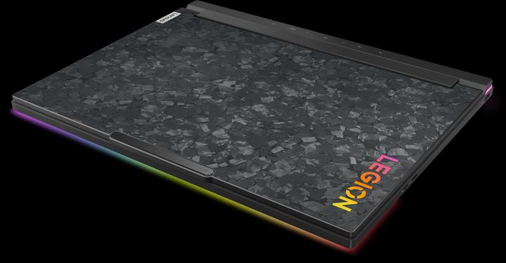 Produktbild Lenovo Legion 9 (16", Intel Core i9-14900HX, 64 GB, 1000 GB, CH)