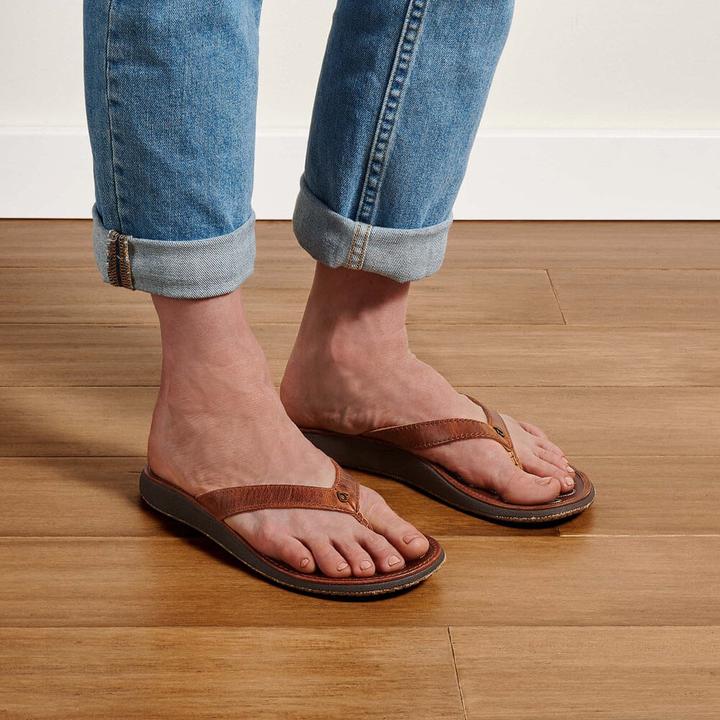 Actual product image OluKai Paniolo (35)