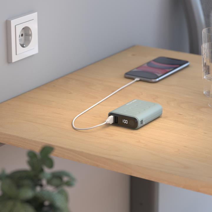 Actual product image RealPower Powerbank PB-10000 PD Nutopia (10000 mAh, 18 W, 37 Wh)