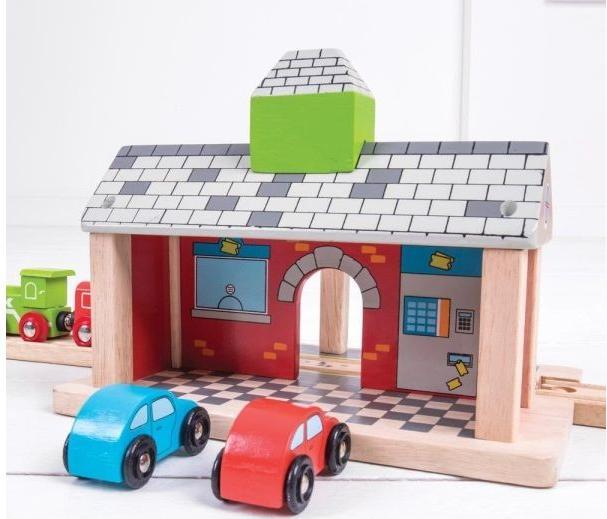 Produktbild Bigjigs Hölzerne Schienen-Bahnhof