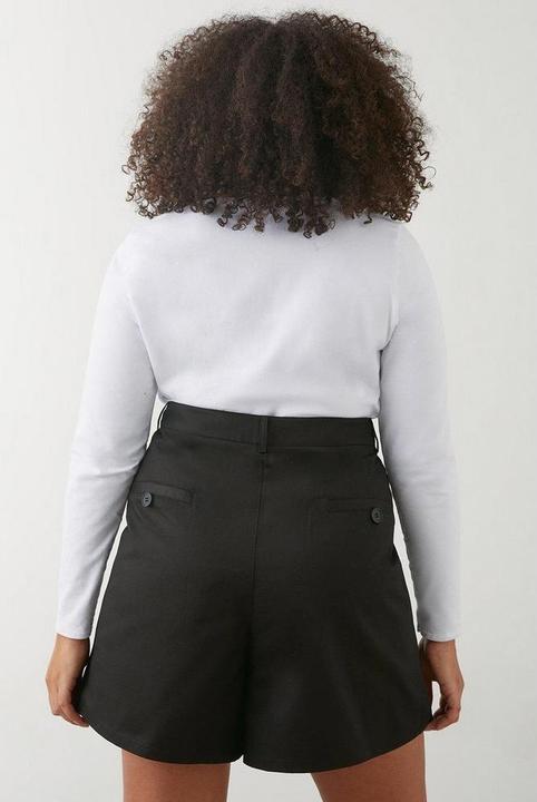 Actual product image Dorothy Perkins Shorts (46 D)