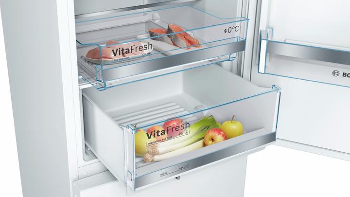 Actual product image Bosch Hausgeräte KGE36AWCA (308 l)