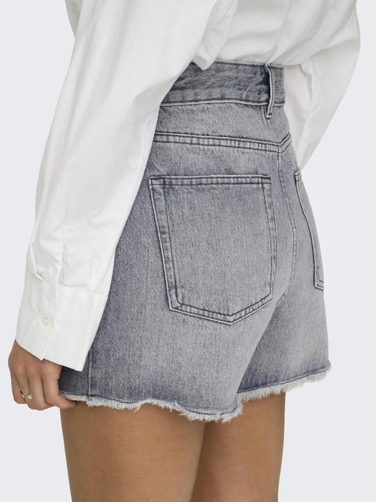 Produktbild Only ONLGABI Hohe Taille Normal geschnitten Jeans-Shorts Jeans-Shorts (XS)